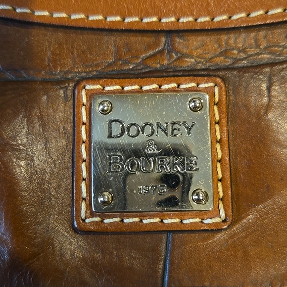 Dooney & Bourke Handbags - Dooney & Bourke Leather Shoulder Bag